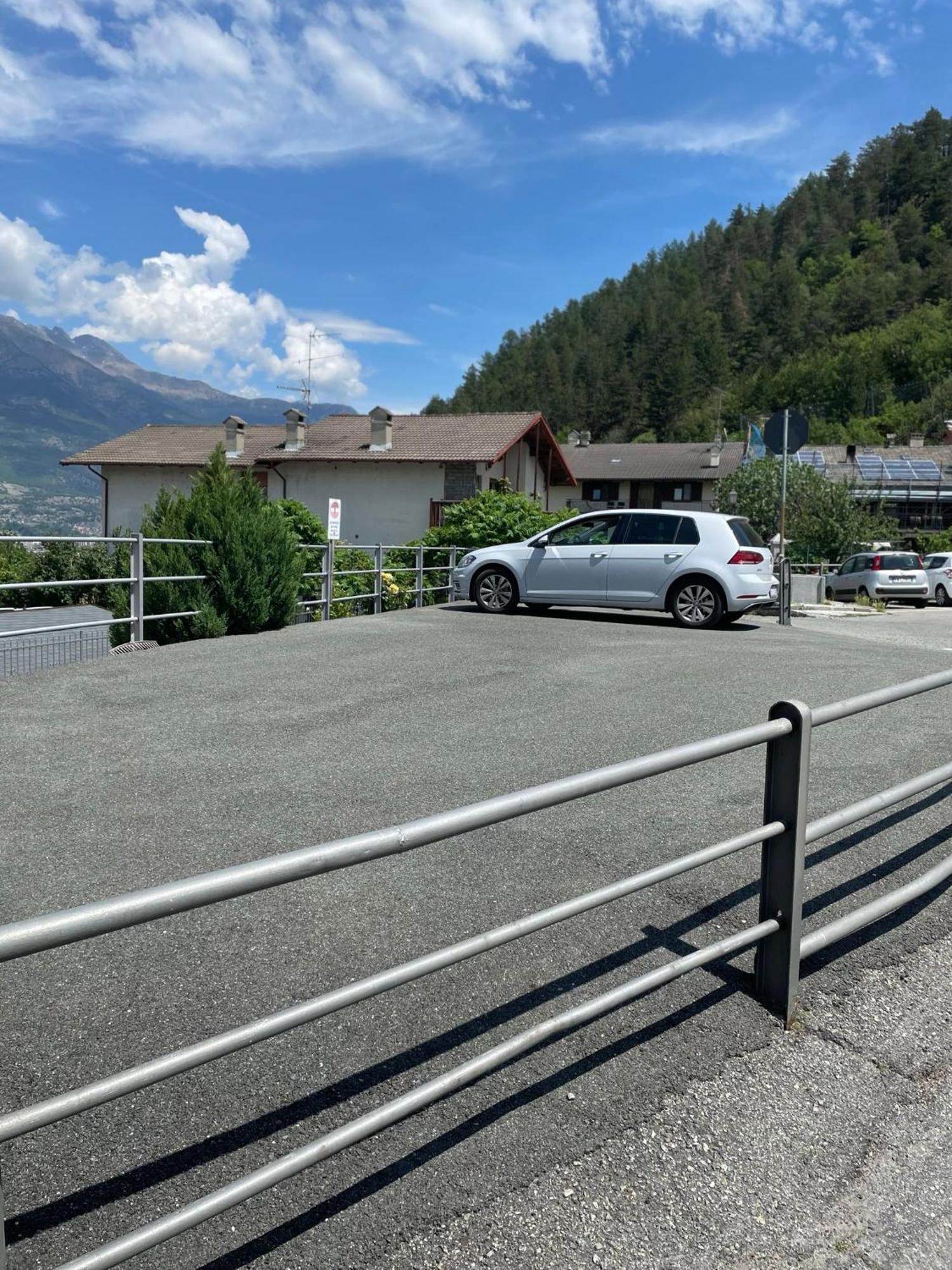 Casa Kristel Cir Comunale N 14 Aosta Exterior foto